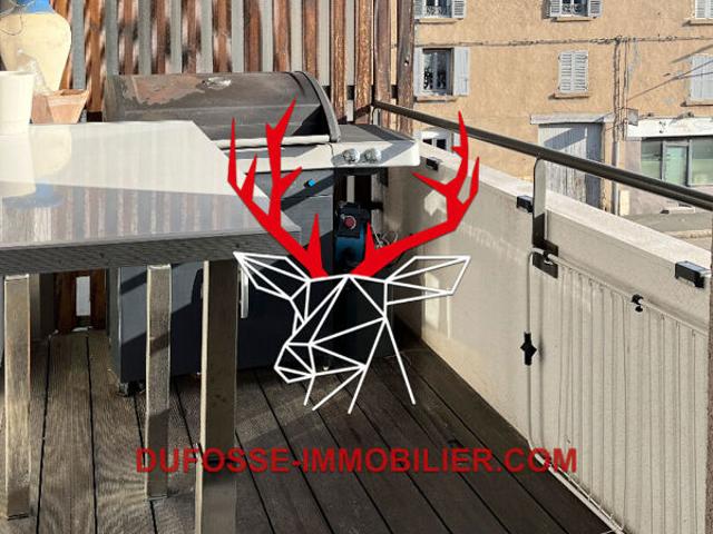 Appartement 3 pièces 63 m2/balcon/piscine/parking