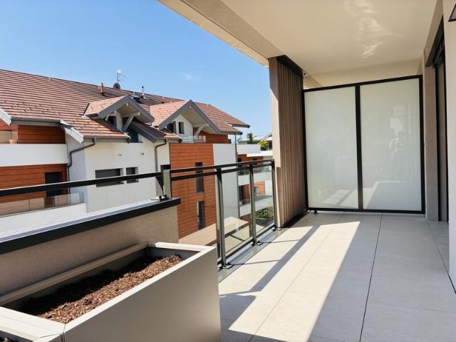Appartement 3 pièces, 63 m² à louer à Annecy 74940