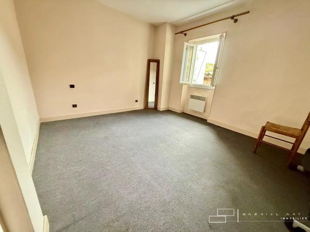Appartement 3 pièces, 63 m² à louer à Auch 32000