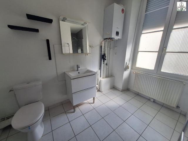 Appartement 3 pièces, 63 m² à louer à Besançon 25000