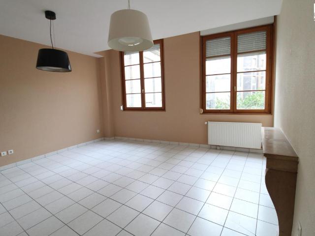 Appartement 3 pièces, 63 m² à louer à Besançon 25000