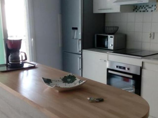 Appartement 3 pièces, 63 m² à louer à Bordeaux 33000