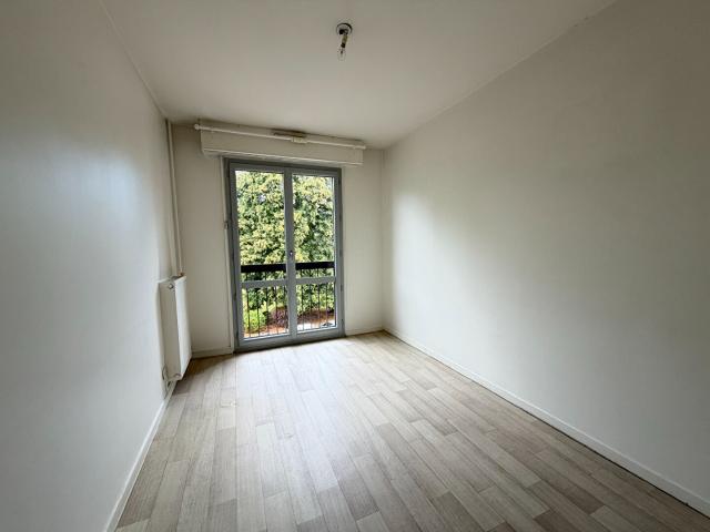 Appartement 3 pièces, 63 m² à louer à Évreux 27000