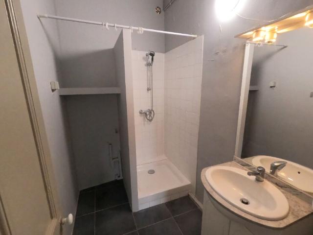 Appartement 3 pièces, 63 m² à louer à Gardanne 13120