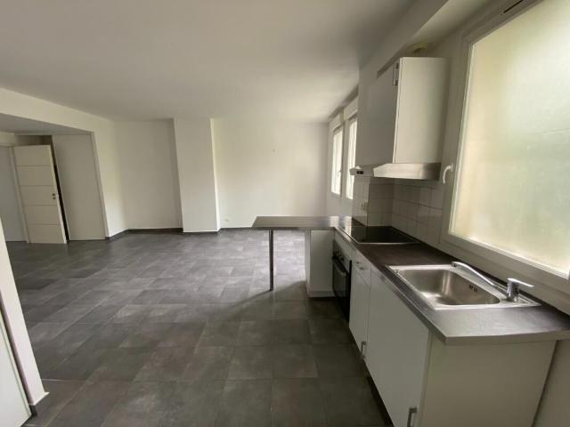 Appartement 3 pièces, 63 m² à louer à Marseille 6 13006