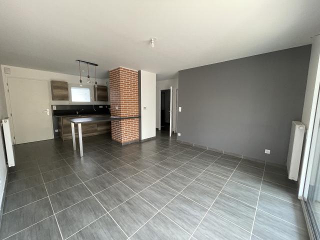 Appartement 3 pièces, 63 m² à louer à Onet le Château 12850