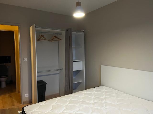 Appartement 3 pièces, 63 m² à louer à Pau 64000