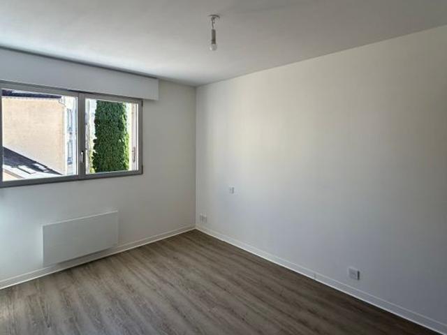 Appartement 3 pièces, 63 m² à louer à Pau 64000