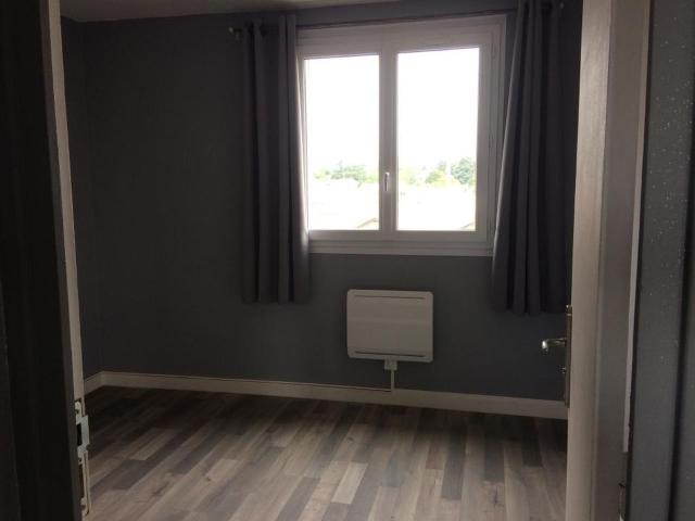 Appartement 3 pièces, 63 m² à louer à Roanne 42300