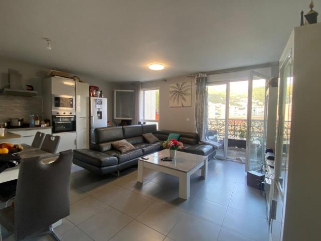 Appartement 3 pièces 63 m²