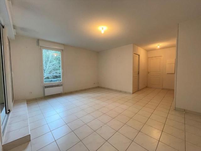 Appartement 3 pièces, 60 m² à louer à Aire sur l'Adour 40800