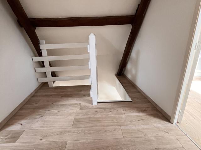 Appartement 3 pièces, 60 m² à louer à Avesnes le Comte 62810