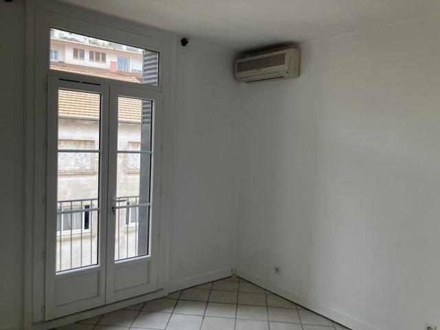 Appartement 3 pièces, 60 m² à louer à Béziers 34500