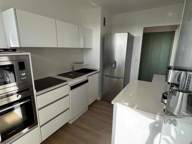 Appartement 3 pièces, 60 m² à louer à Bordeaux 33000