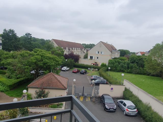 Appartement 3 pièces, 60 m² à louer à Cergy 95800