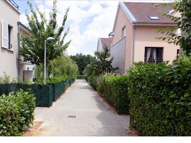 Appartement 3 pièces, 60 m² à louer à Ferrières en Brie 77164