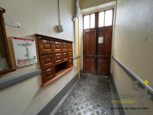 Appartement 3 pièces, 60 m² à louer à Grenoble 38000