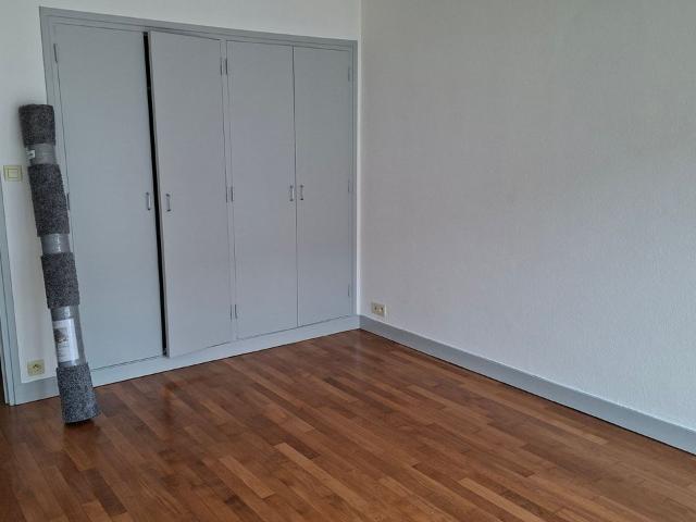 Appartement 3 pièces, 60 m² à louer à Larmor Plage 56260