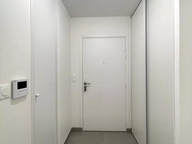 Appartement 3 pièces, 60 m² à louer à Lyon 8 69008