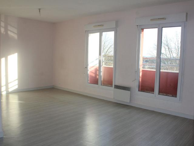 Appartement 3 pièces, 60 m² à louer à Migennes 89400