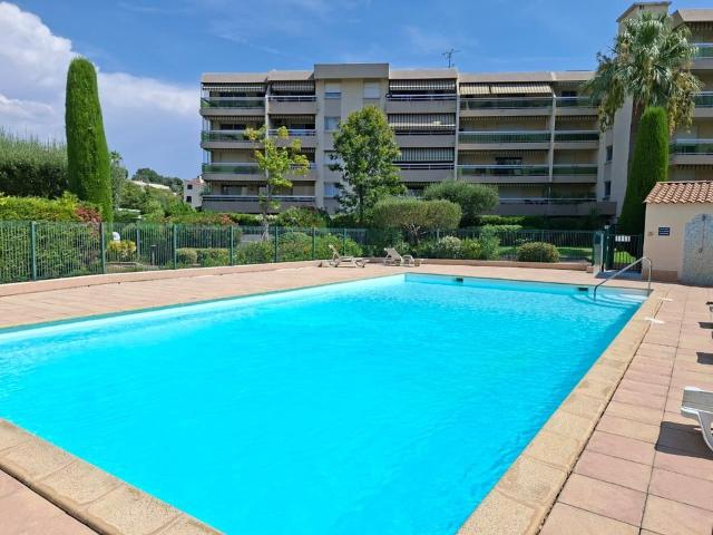 Appartement 3 pièces, 60 m² à louer à Saint Laurent du Var 06700