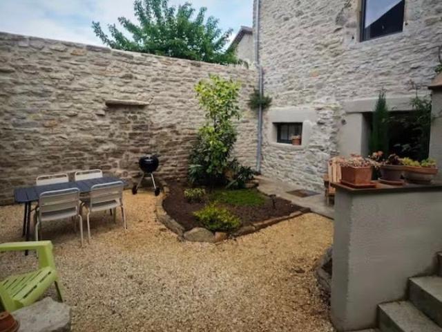 Appartement 3 pièces, 60 m² à louer à Saint Maurice d'Ardèche 07200