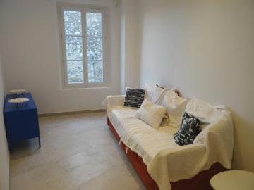 Appartement à louer à Alpes - Jardin, Cuisine équipée
