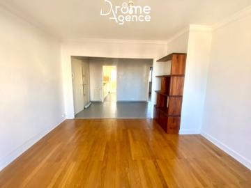 Appartement 3 pièces, 61 m² à louer à Valence 26000