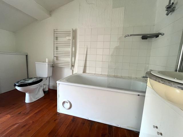 Appartement 3 pièces, 61 m² à louer à Villeneuve sur Lot 47300