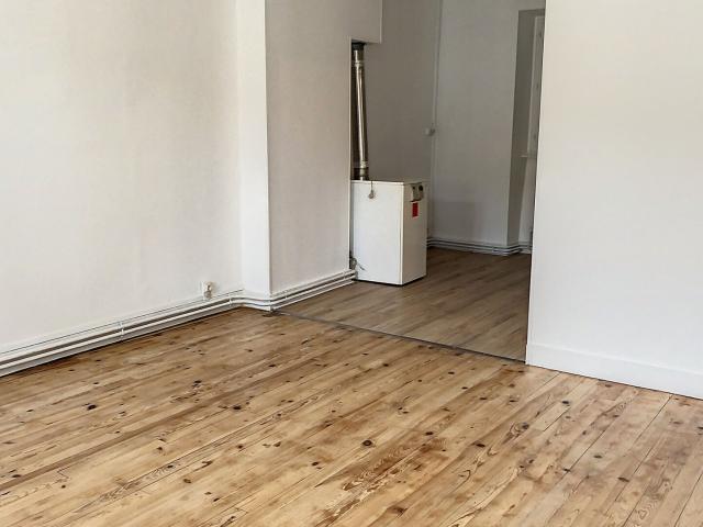 Appartement 3 pièces, 61 m² à louer à Villevocance 07690