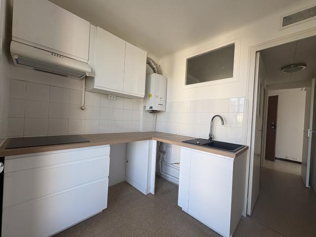 Appartement 3 pièces, 61 m² à louer à Aubagne 13400