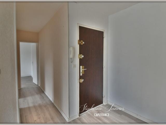 Appartement 3 pièces, 61 m² à louer à Brou sur Chantereine 77177