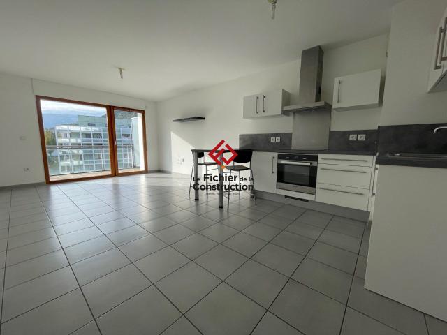 Appartement 3 pièces, 61 m² à louer à Grenoble 38000