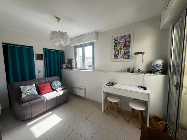 Appartement 3 pièces, 61 m² à louer à Nîmes 30000