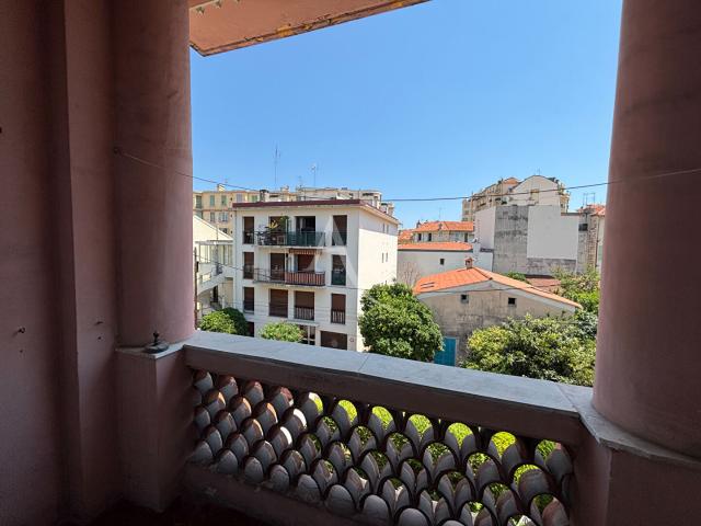 Appartement 3 pièces, 61 m² à louer à Nice 06000