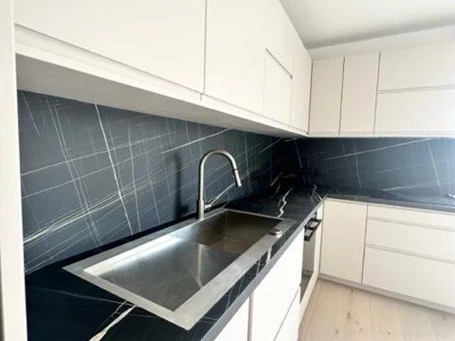 Appartement 3 pièces, 61 m² à louer à Nice 06300