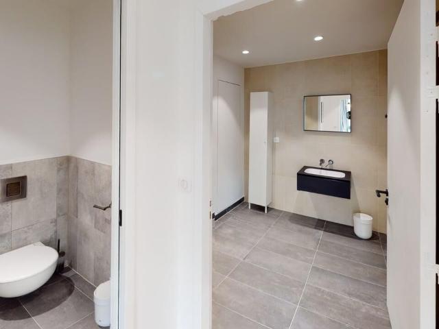 Appartement 3 pièces, 61 m² à louer à Paris 15 75015