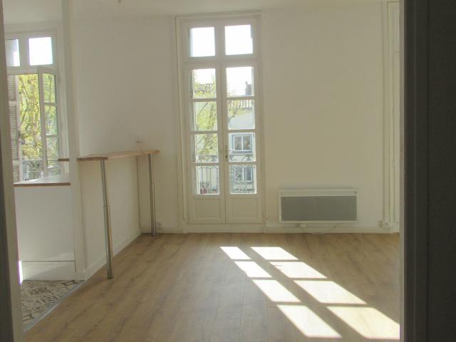 Appartement 3 pièces, 62 m² à louer à Castelnaudary 11400