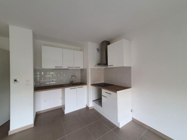 Appartement 3 pièces, 62 m² à louer à Marseille 13 13013