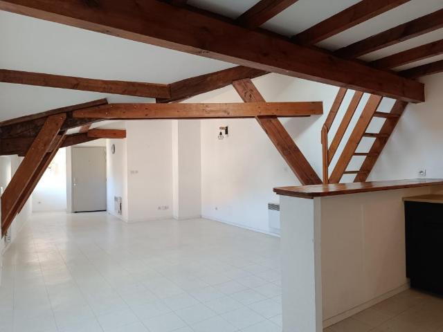 Appartement 3 pièces, 62 m² à louer à Narbonne 11100