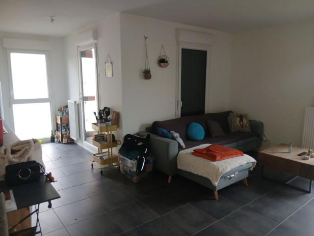 Appartement 3 pièces, 62 m² à louer à Pont de Chéruy 38230