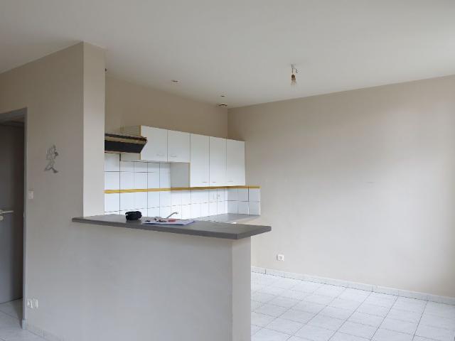 Appartement 3 pièces, 62 m² à louer à Ruoms 07120