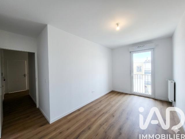 Appartement 3 pièces, 67 m² à louer à Villeneuve la Garenne 92390