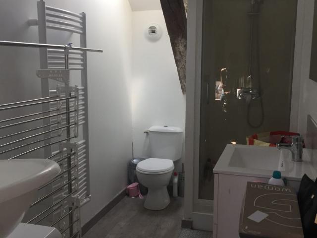 Appartement 3 pièces, 67 m² à louer à Barbezieux Saint Hilaire 16300