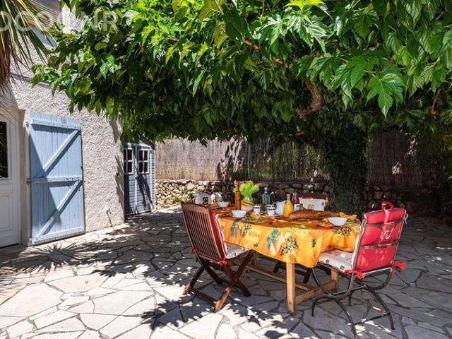 Appartement 3 pièces, 67 m² à louer à Châteaudouble 83300