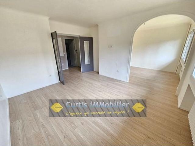 Appartement 3 pièces, 67 m² à louer à Fraisses 42490