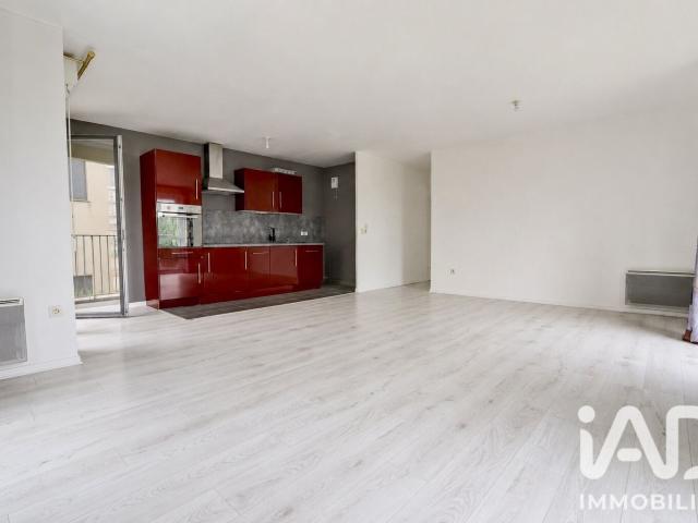Appartement 3 pièces, 67 m² à louer à Mantes la Jolie 78200