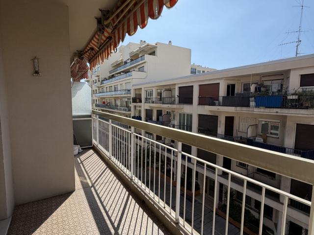 Appartement 3 pièces, 67 m² à louer à Nice 06200