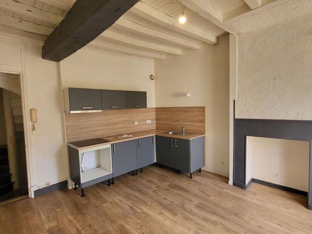 Appartement 3 pièces, 67 m² à louer à Sainte Foy la Grande 33220