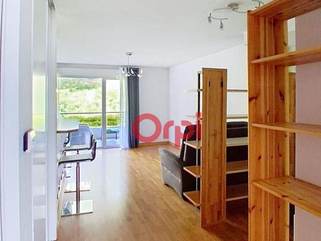 Appartement 3 pièces, 64 m² à louer à Bossey 74160